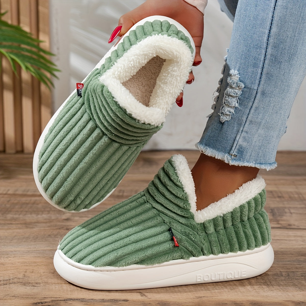 CozyStep – Mäkké domáce papuče