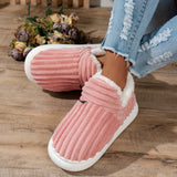 CozyStep – Pufové domáce papuče