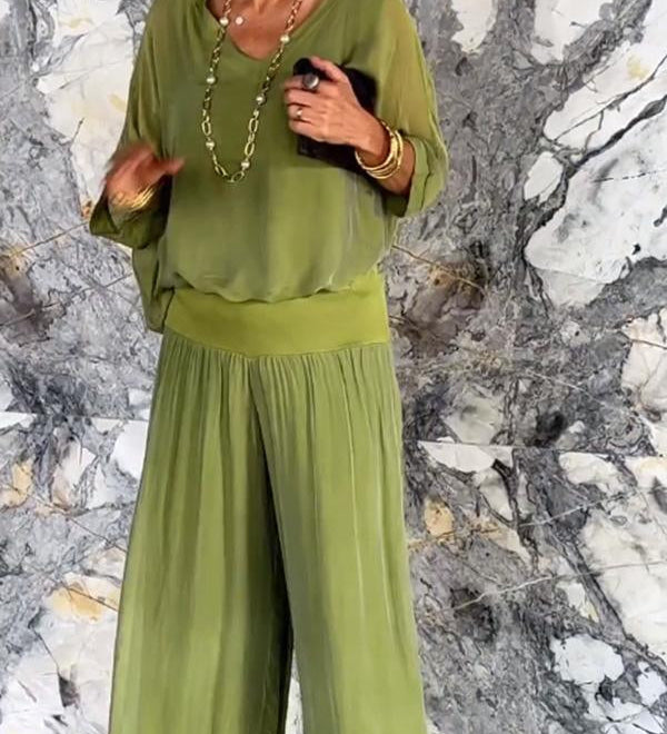 Larisa – Chic Letný Set s Voľnými Nohavicami