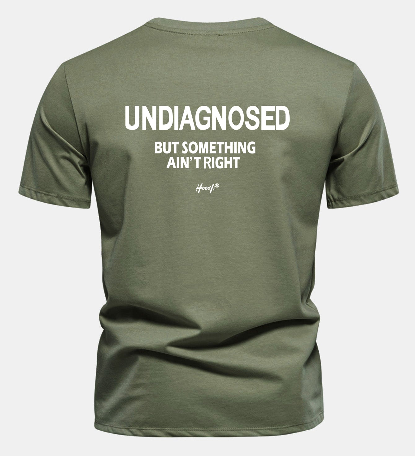 Bavlnené tričko Regular Fit s potlačou na chrbte "Undiagnosed But Something Ain't Right"
