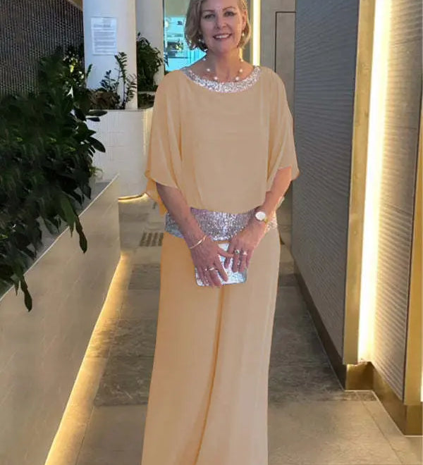 Liana – Elegantný set z topu a sukne