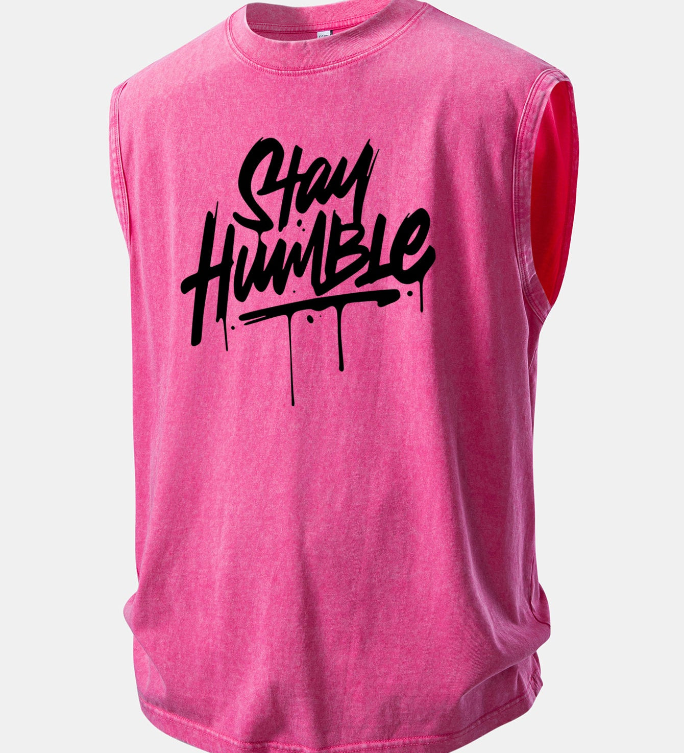 Top bez rukávov s potlačou, umytý a so starým efektom „Stay Humble“