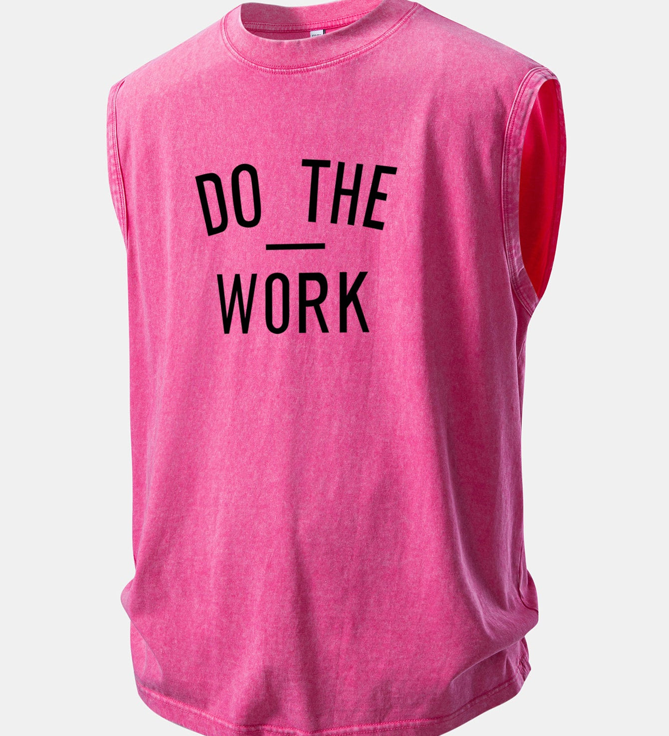 Tielko s potlačou „Do The Work“, prané a s opotrebovaným efektom