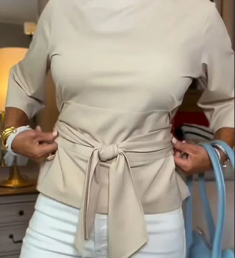 Daria – Elegantný top s mašľou v páse