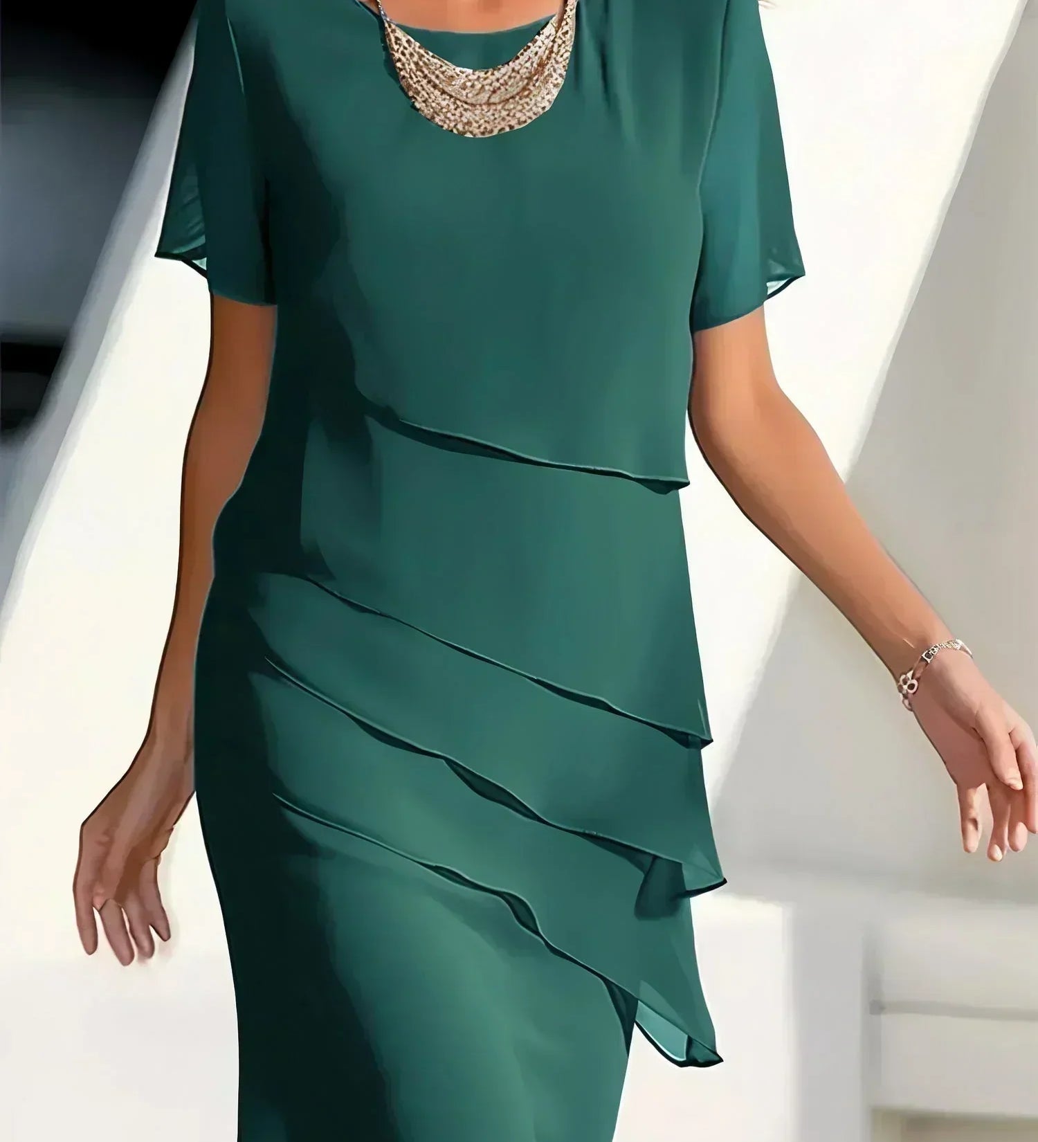 Ilinca – Midi šaty z chiffon s prekrývajúcimi vrstvami