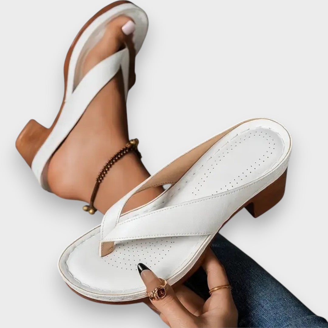 Rodica – Elegantné mule na opätku