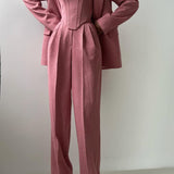 Elena – Sada Týchto Trov Pôjd s Blazerom a Nohavicami