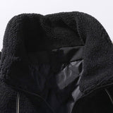 Kabát s vysokým golierom z teddy fleece v károvanom vzore