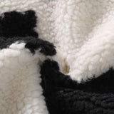 Kabát s vysokým golierom z teddy fleece v károvanom vzore