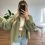 Oversized Cardigan Short "CozyGlam"